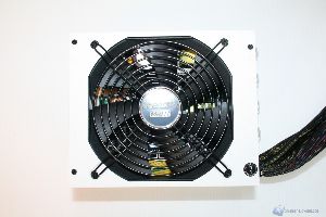 00047 PCPOWERANDCOOLING_SILENCER_MKIII_1200W_WWW.XTREMEHARDWARE.COM